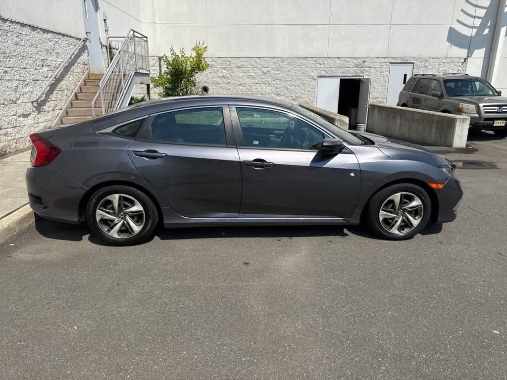 Thumbnail: 2019 Honda Civic - 9