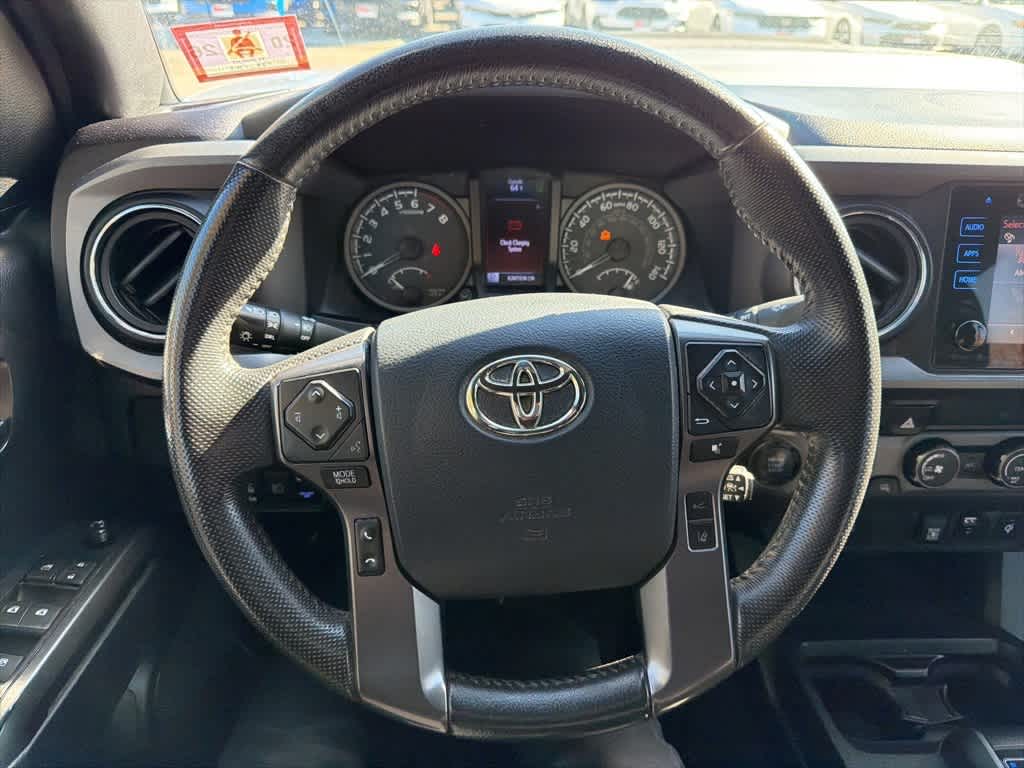 Thumbnail: 2019 Toyota Tacoma - 13