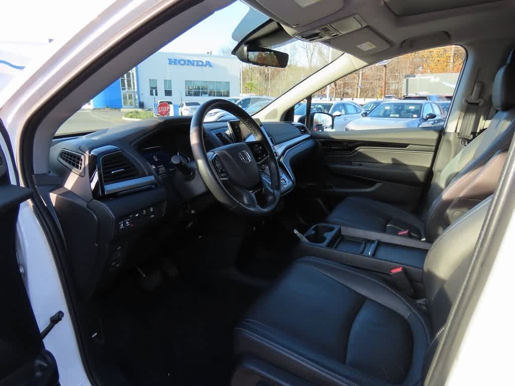 Certified 2023 Honda Odyssey Touring Van