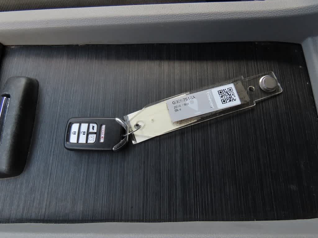 Thumbnail: 2016 Honda Pilot - 27