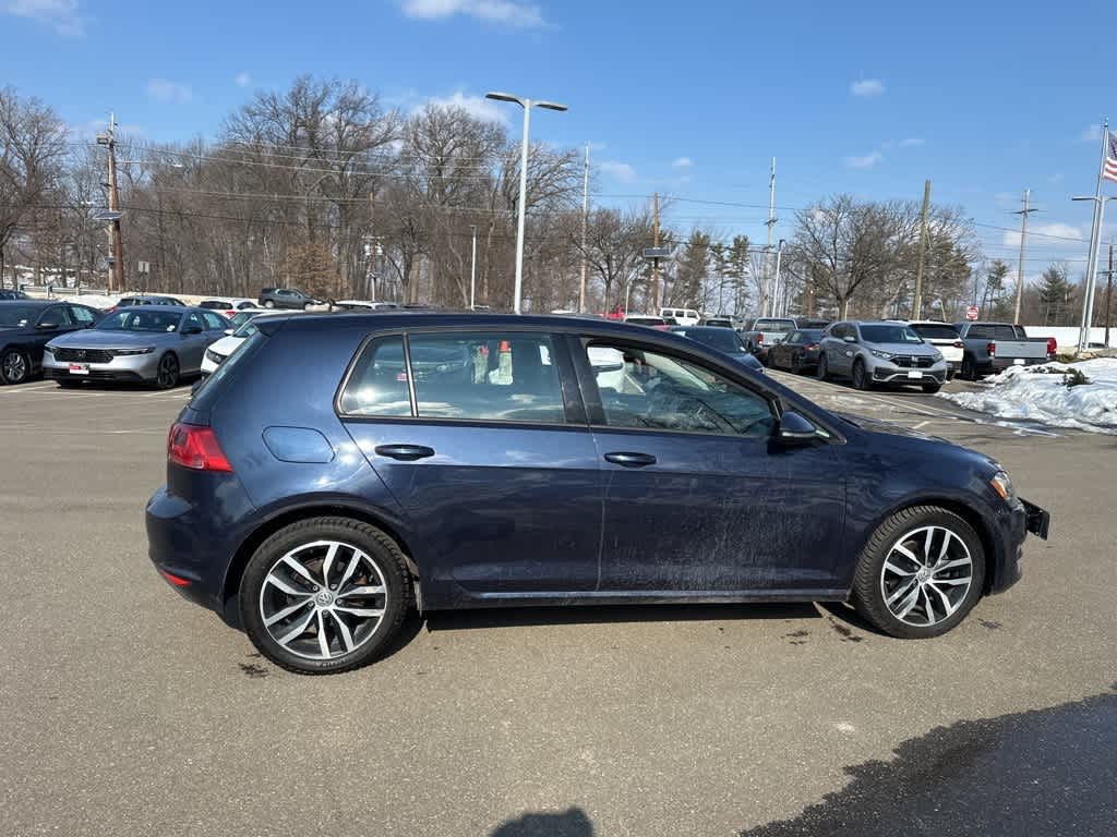 Thumbnail: 2016 Volkswagen Golf - 8
