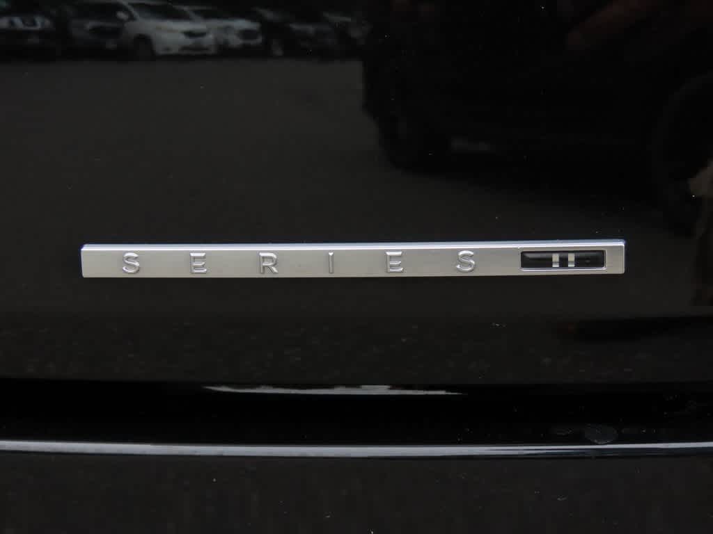 Thumbnail: 2022 Jeep Wagoneer - 8