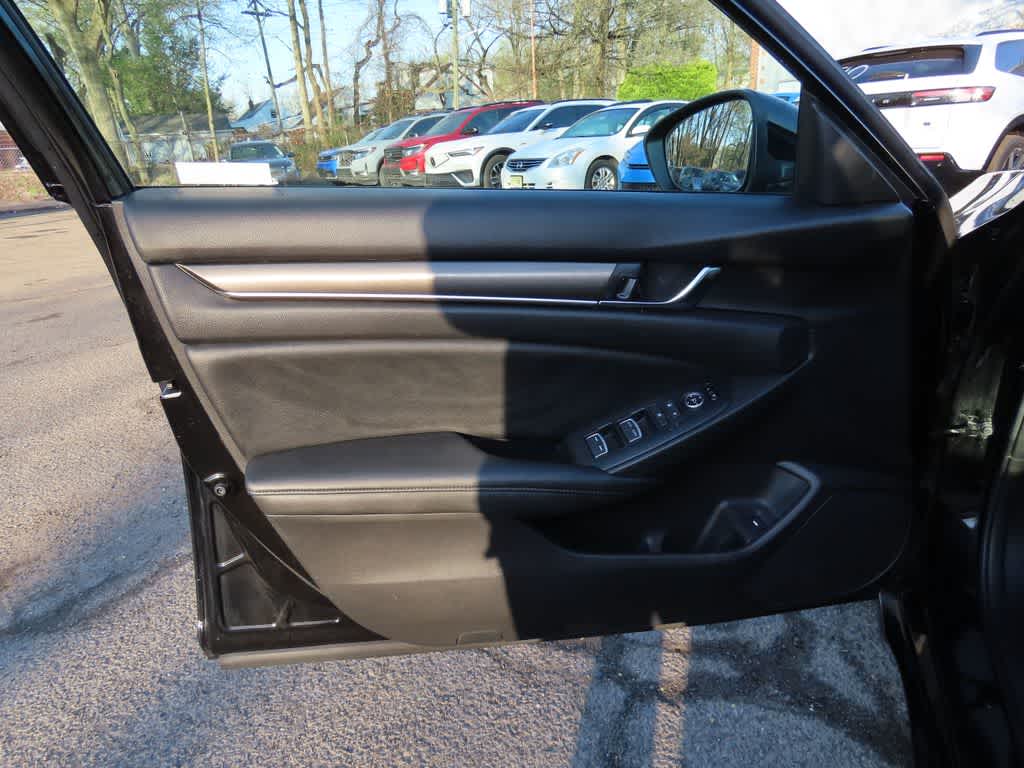 Thumbnail: 2019 Honda Accord - 15