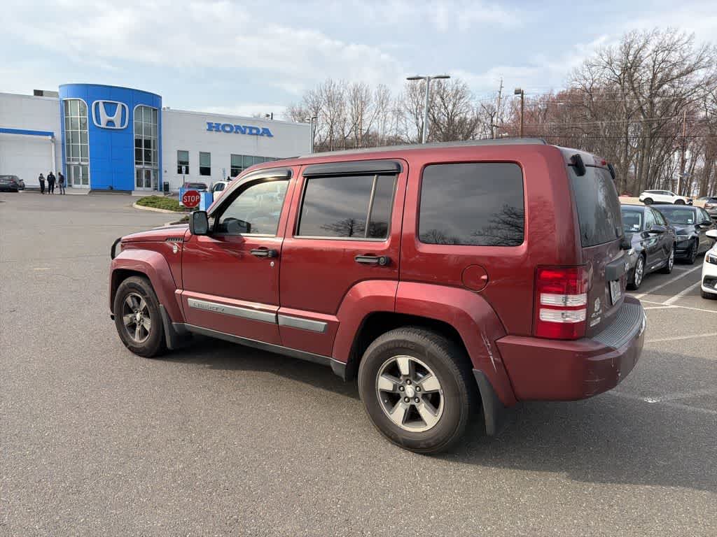 Thumbnail: 2008 Jeep Liberty - 8