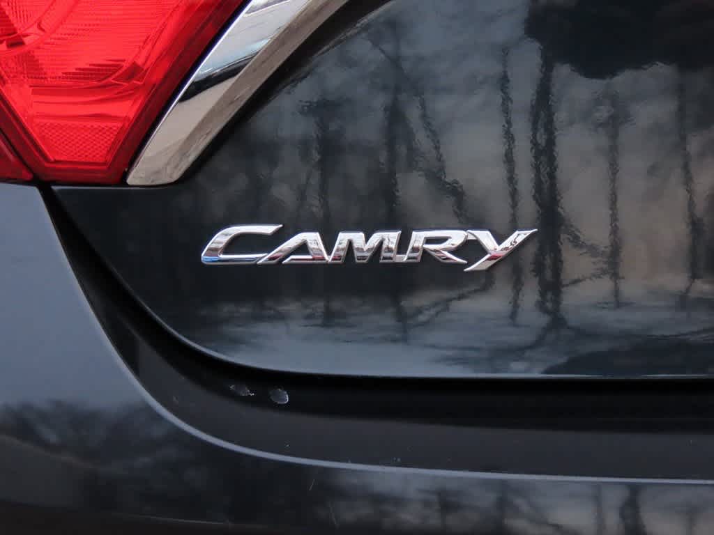 Thumbnail: 2015 Toyota Camry - 7