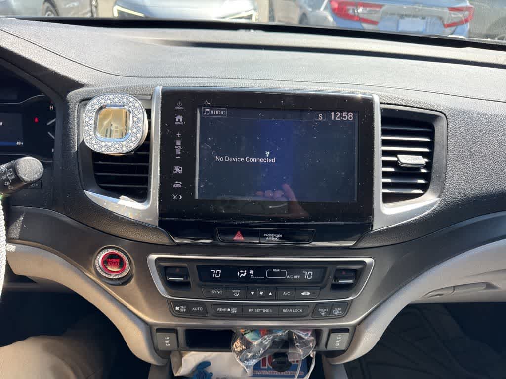 Thumbnail: 2018 Honda Pilot - 19