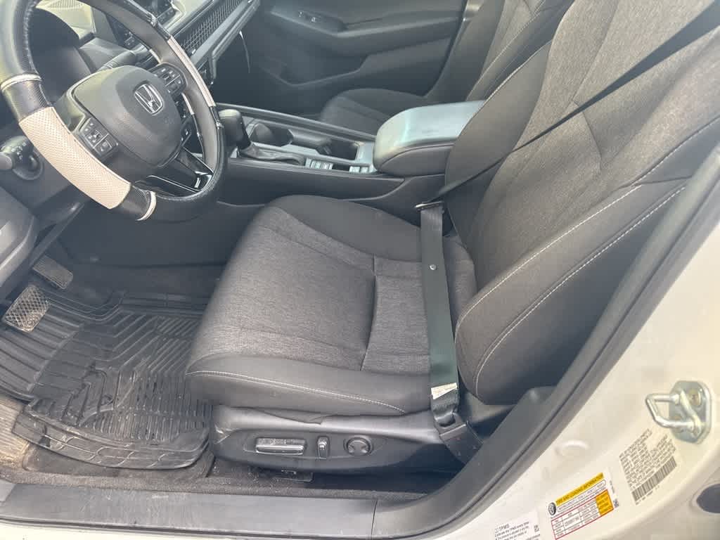 Thumbnail: 2023 Honda Accord - 16