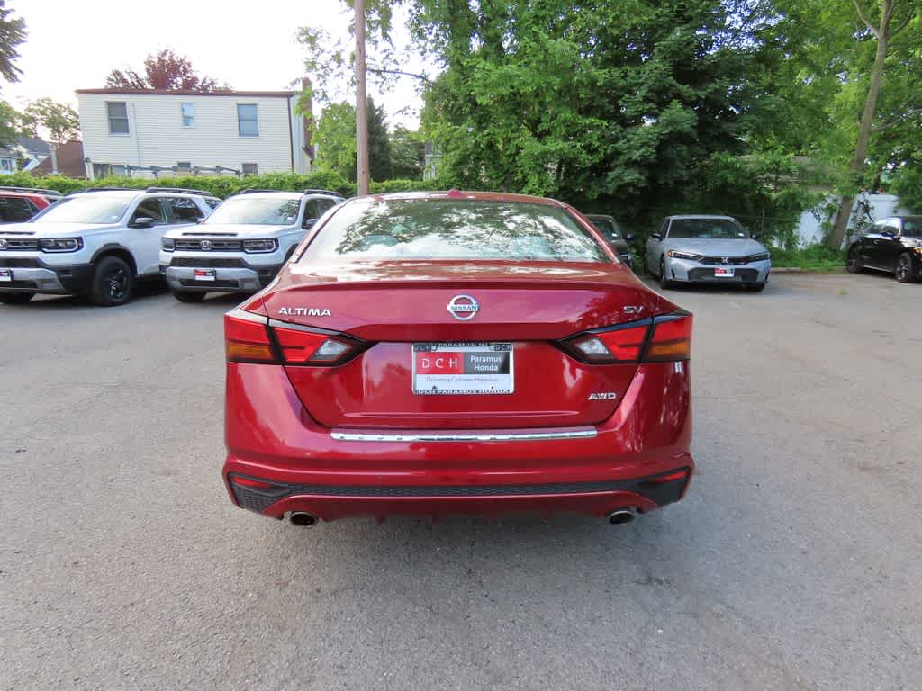 Thumbnail: 2022 Nissan Altima - 5
