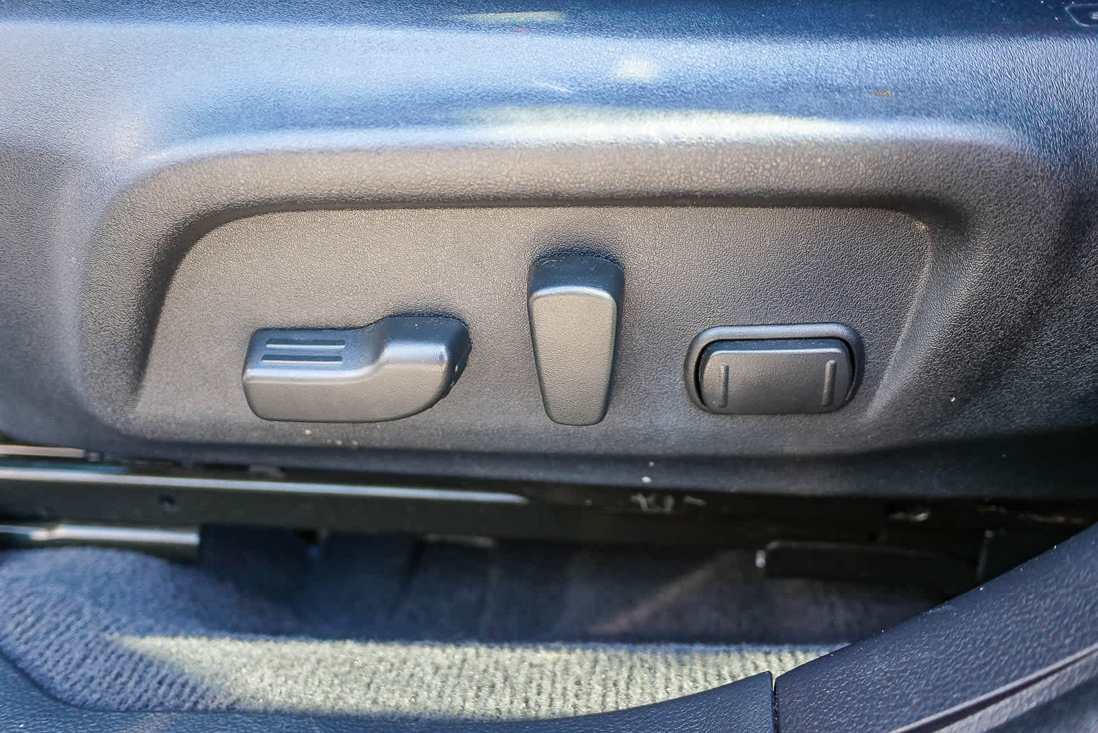 Thumbnail: 2016 Subaru Outback - 22