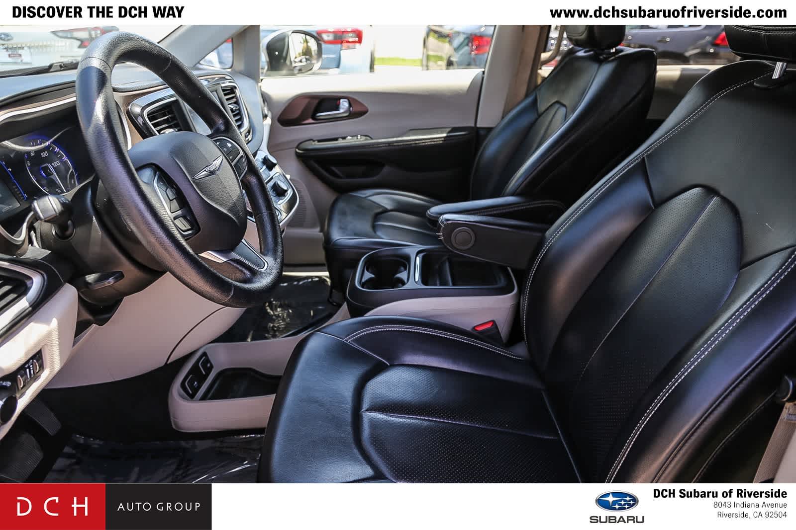 Thumbnail: 2021 Chrysler Voyager - 17