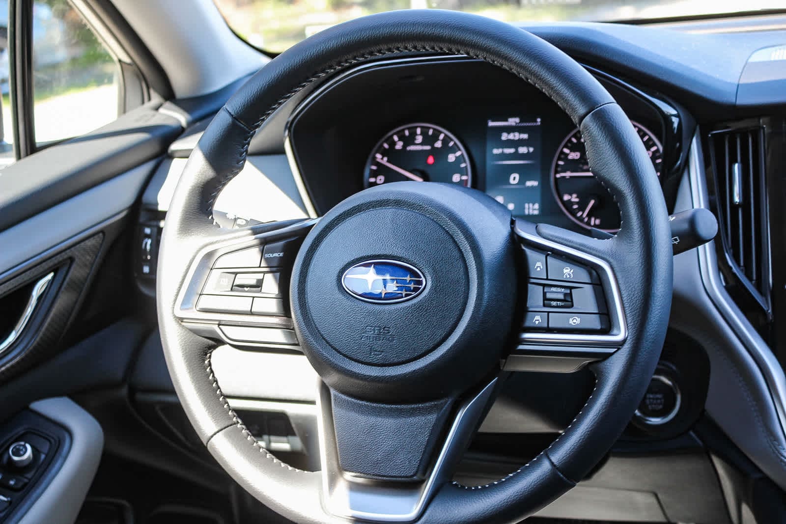 Thumbnail: 2025 Subaru Outback - 17