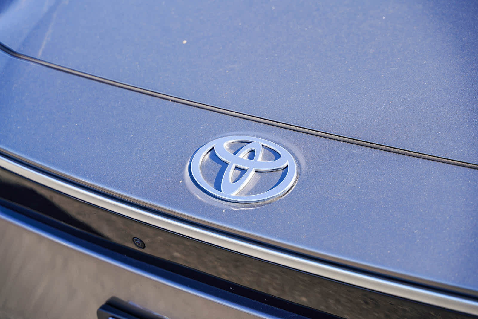 Thumbnail: 2023 Toyota bZ4X - 11