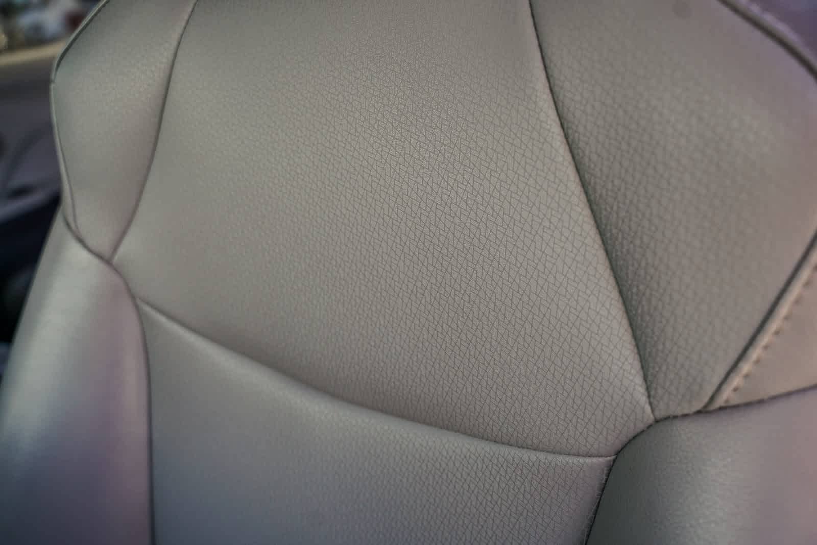 Thumbnail: 2021 Toyota Sienna - 22