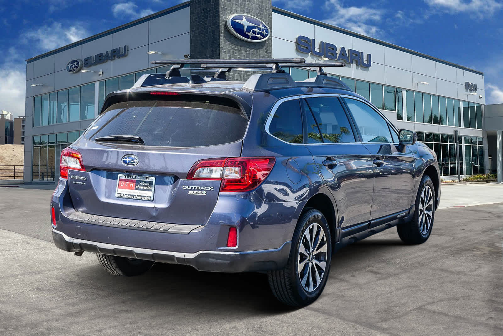 Thumbnail: 2016 Subaru Outback - 4