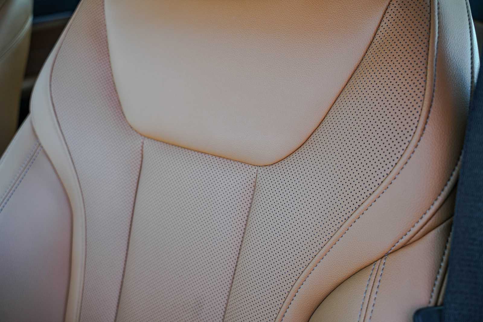 Thumbnail: 2022 BMW i4 - 22