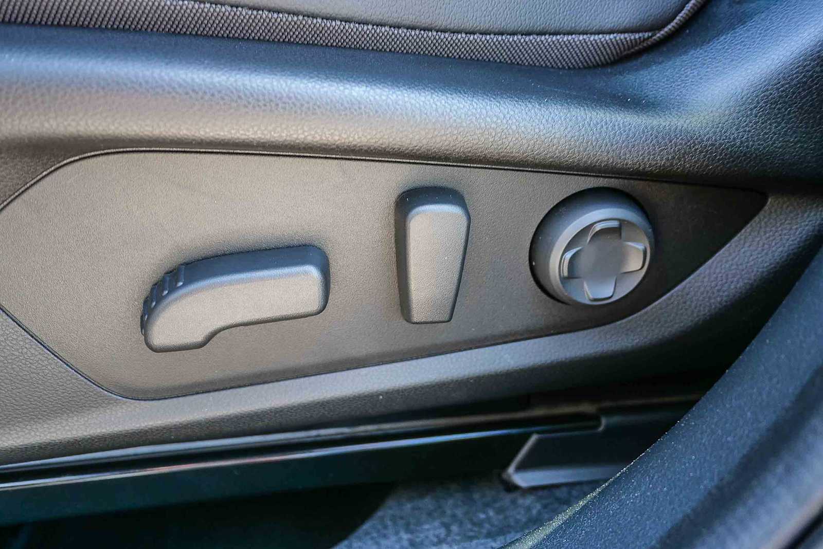 Thumbnail: 2026 Subaru Outback - 22