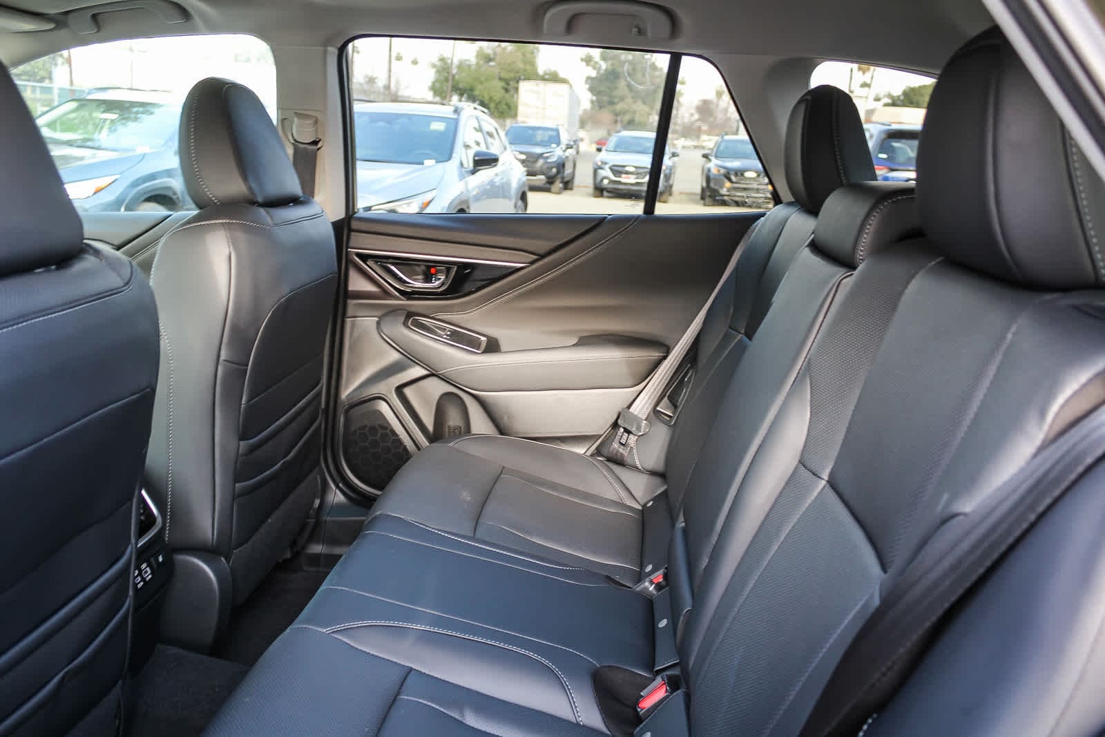 Thumbnail: 2025 Subaru Outback - 18