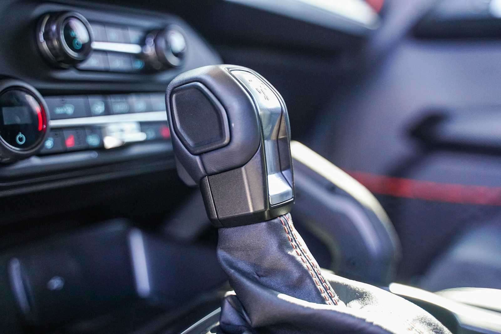 Thumbnail: 2024 Ford Bronco - 19