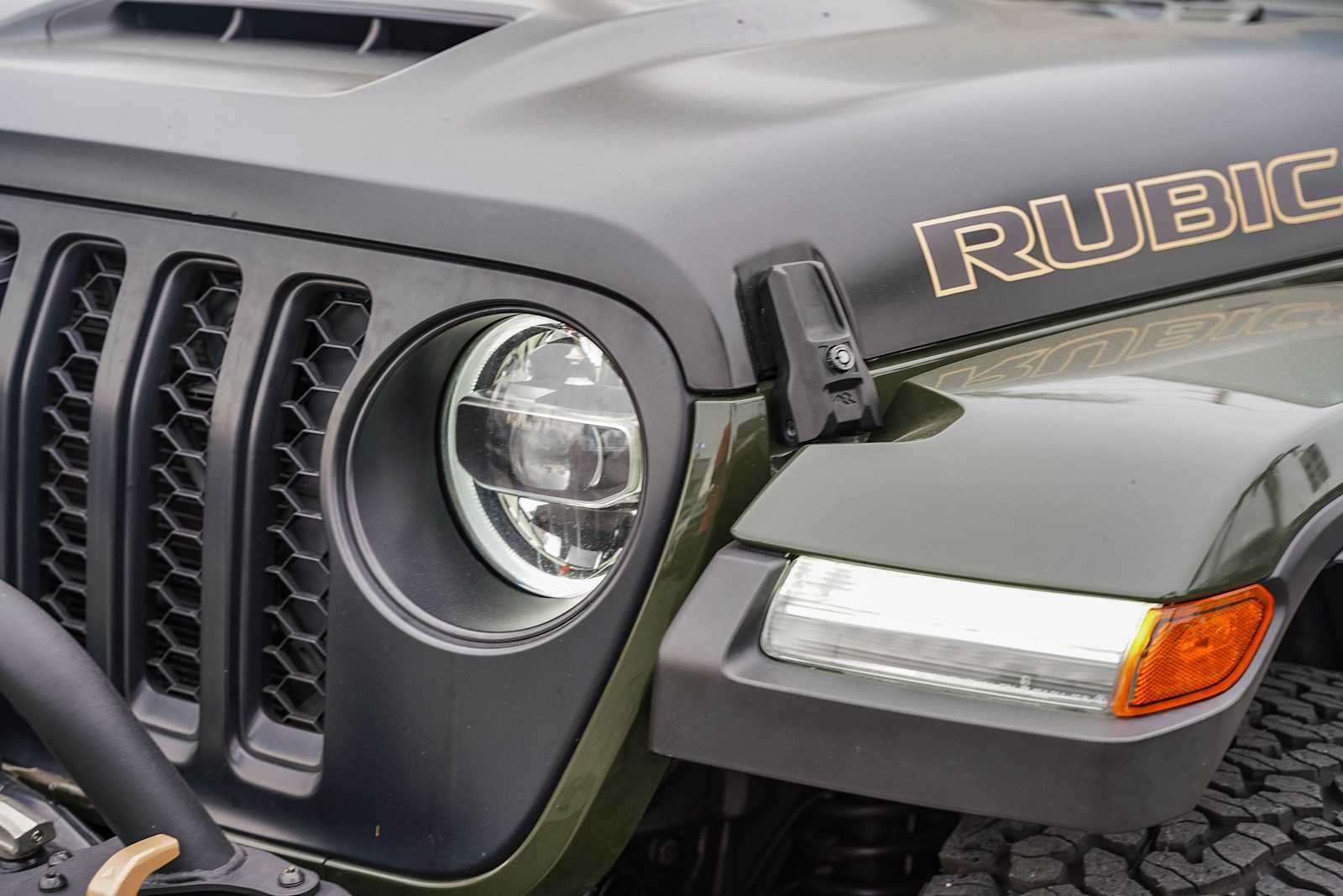 Thumbnail: 2022 Jeep Wrangler - 10