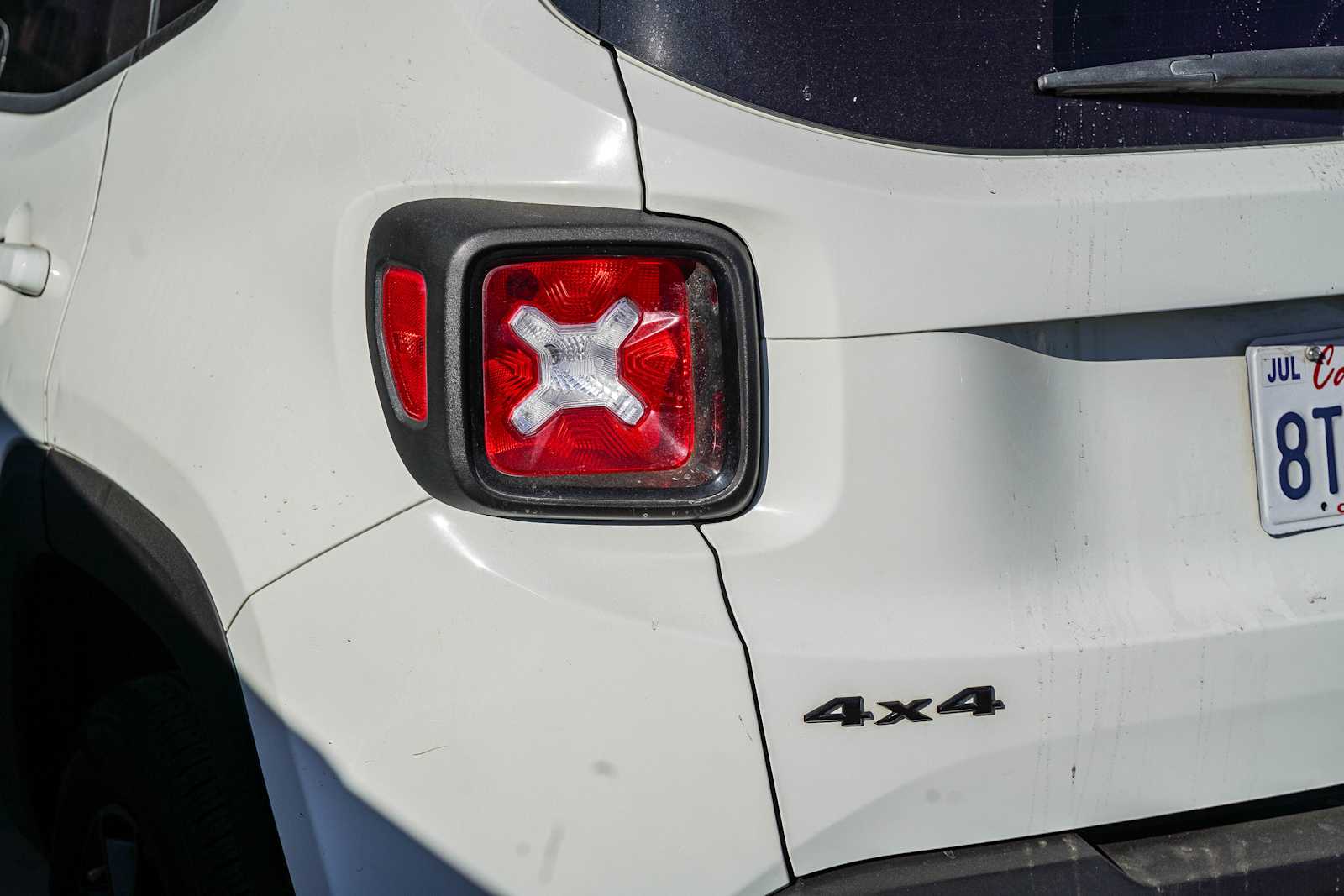 Thumbnail: 2020 Jeep Renegade - 19