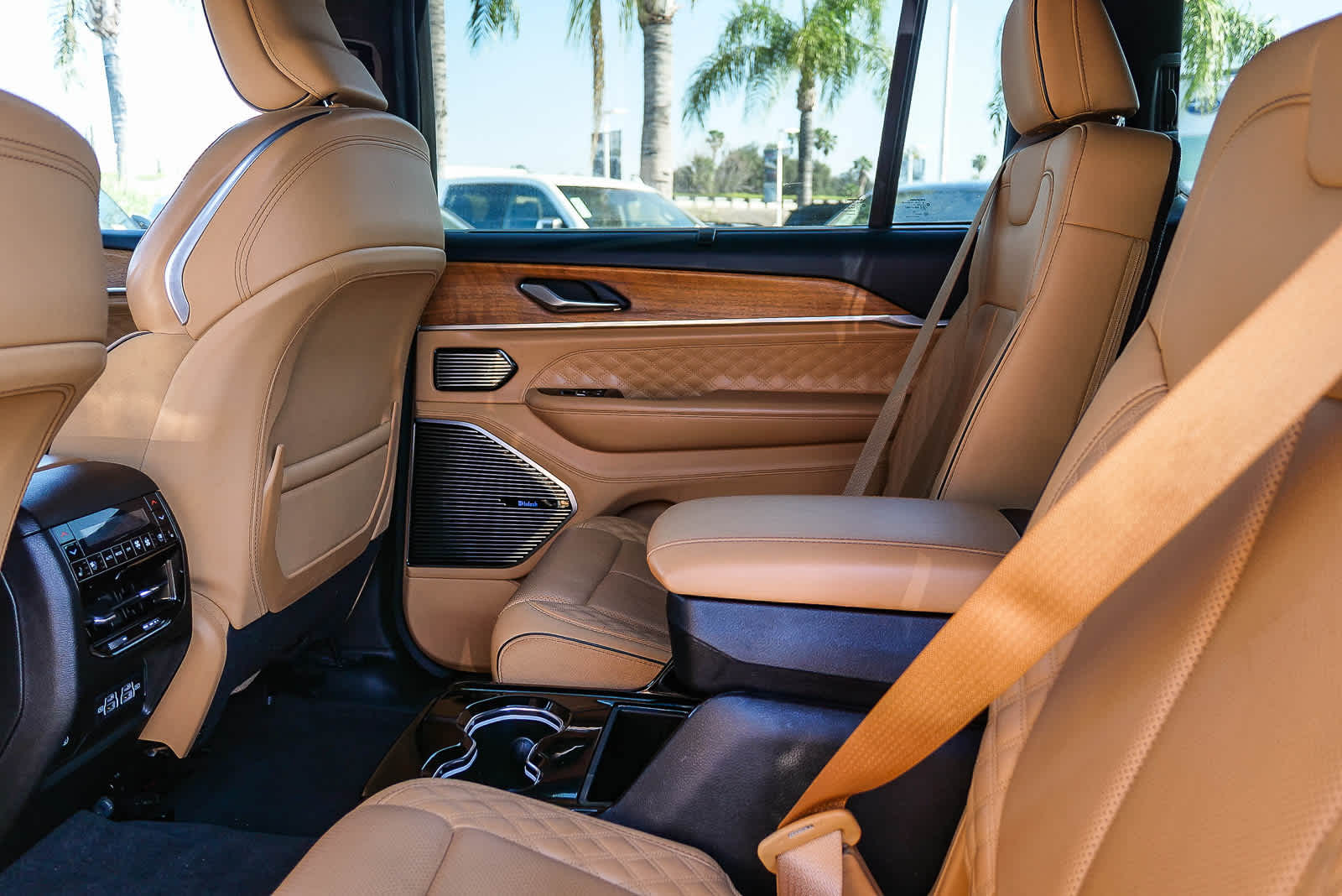 Thumbnail: 2021 Jeep Grand Cherokee L - 13