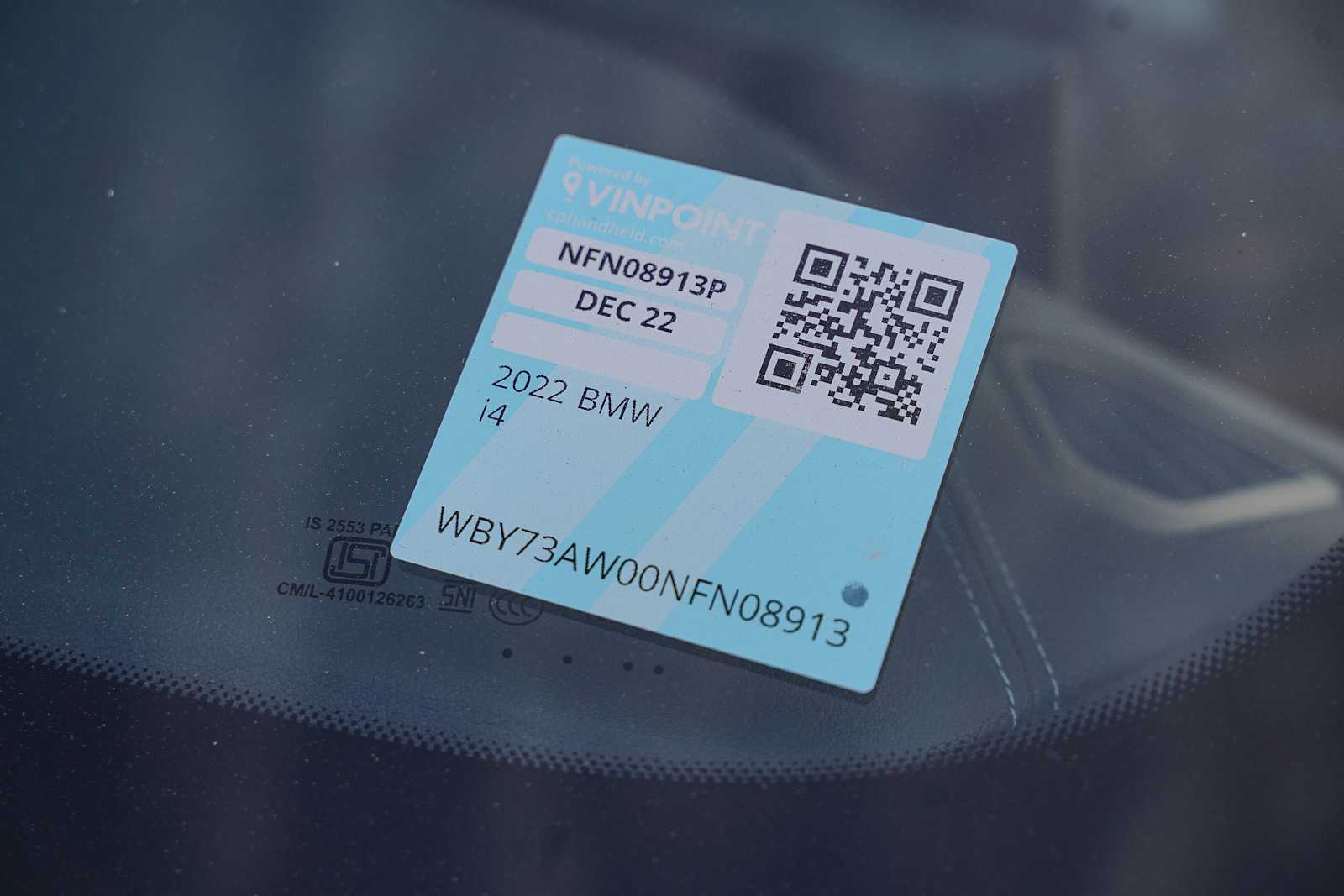 Thumbnail: 2022 BMW i4 - 26