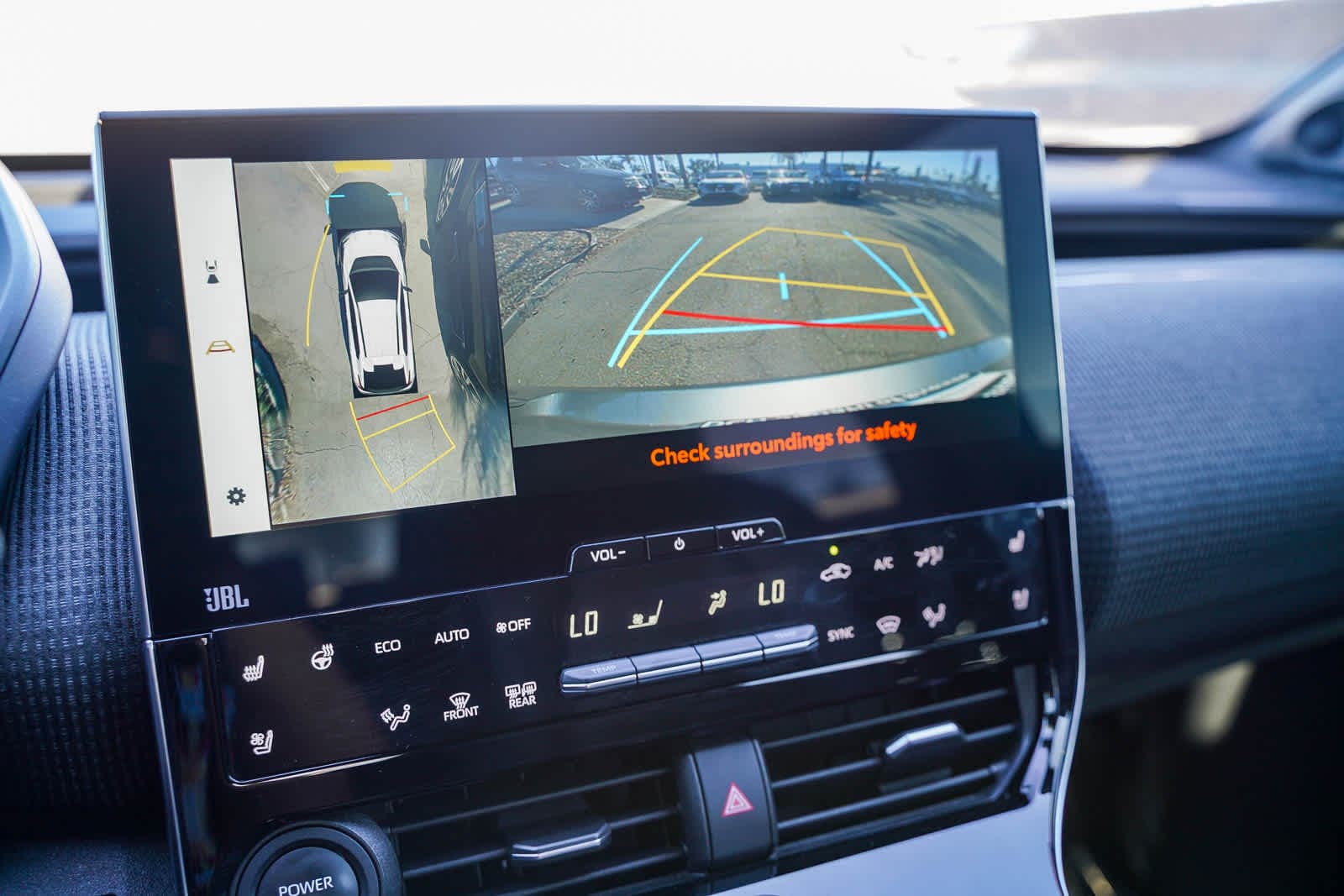 Thumbnail: 2023 Toyota bZ4X - 24