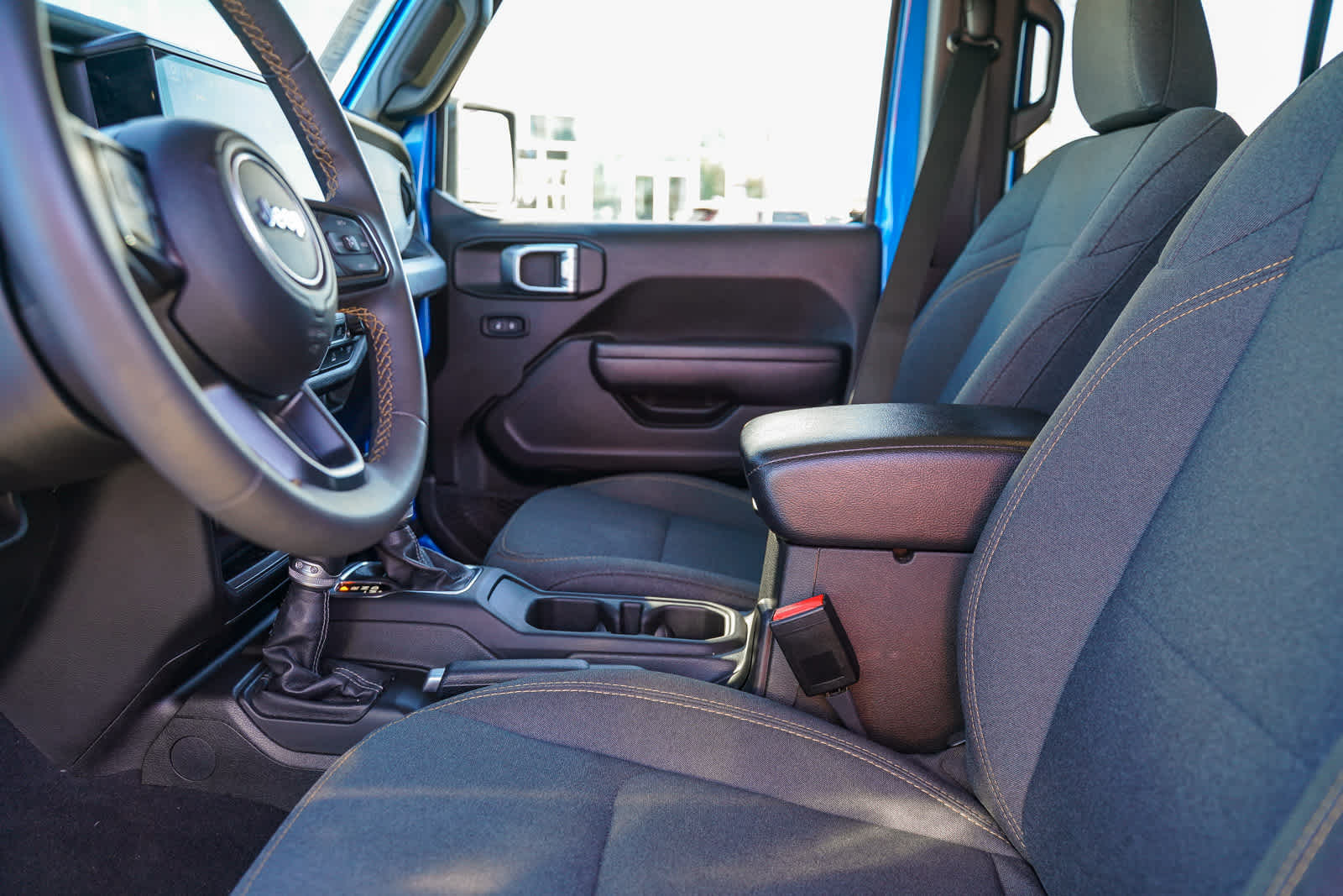 Thumbnail: 2024 Jeep Wrangler - 17