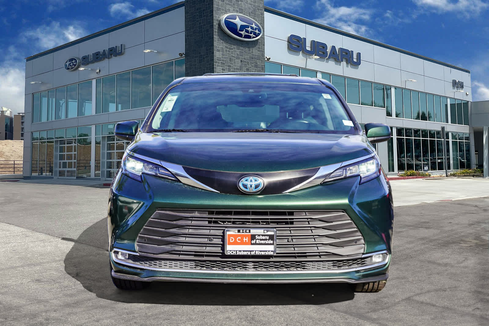 Thumbnail: 2021 Toyota Sienna - 2