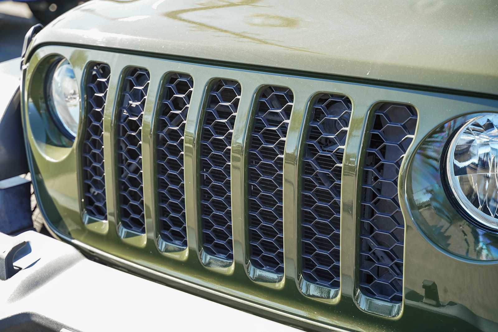 Thumbnail: 2024 Jeep Wrangler - 9