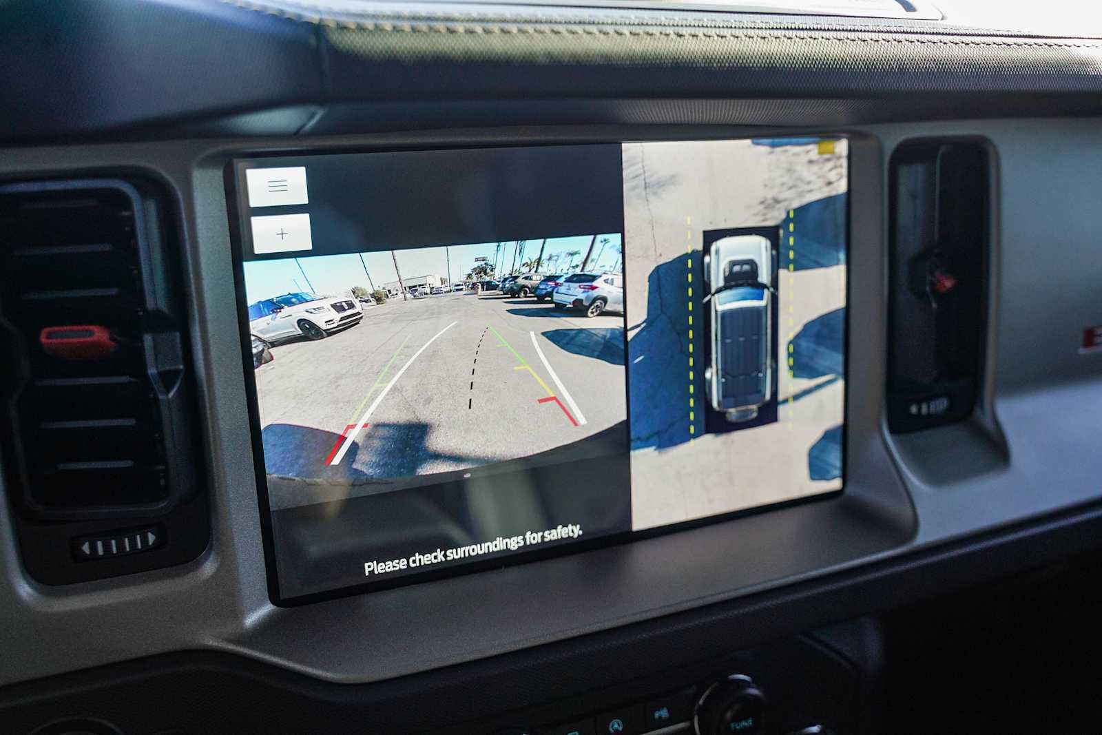 Thumbnail: 2024 Ford Bronco - 22