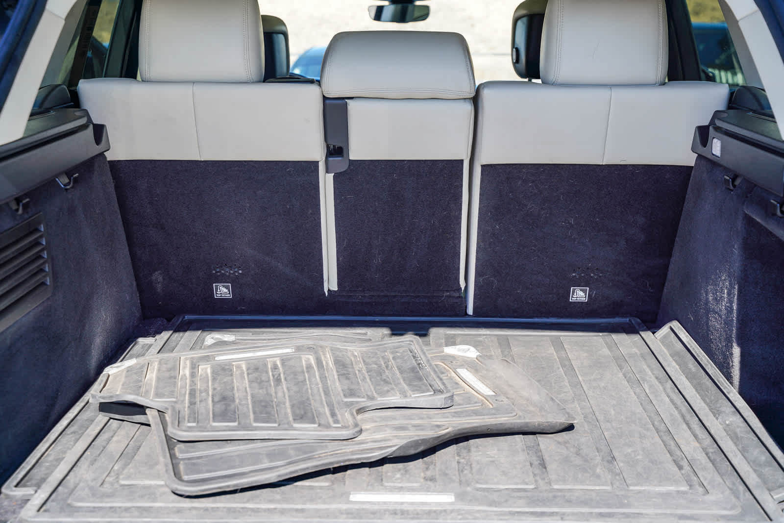 Thumbnail: 2022 Land Rover Range Rover Sport - 27