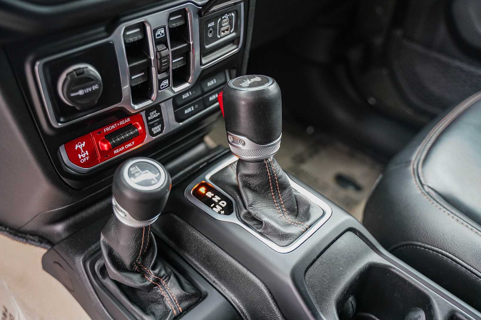 Thumbnail: 2022 Jeep Wrangler - 19