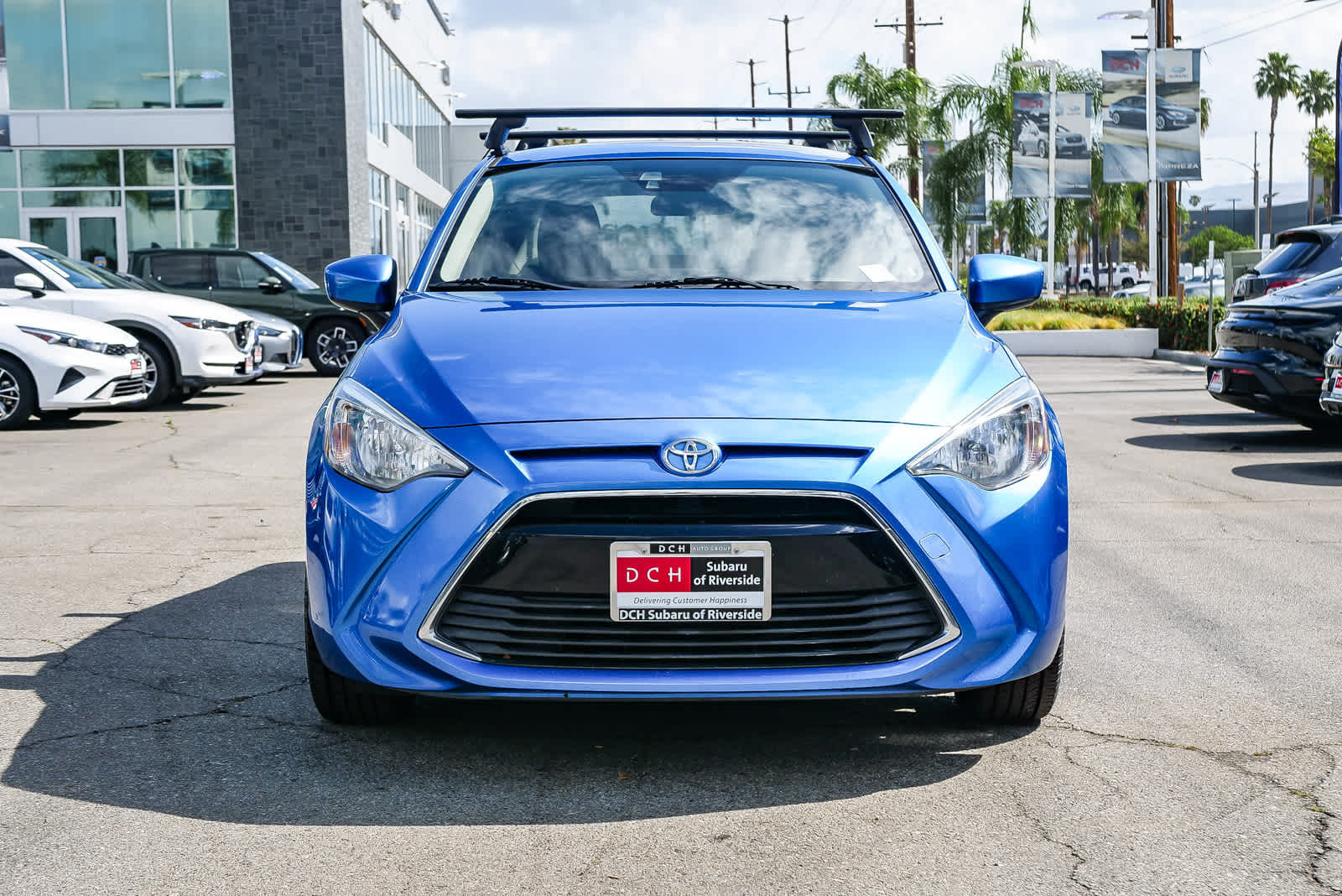 Thumbnail: 2017 Toyota Yaris iA - 2