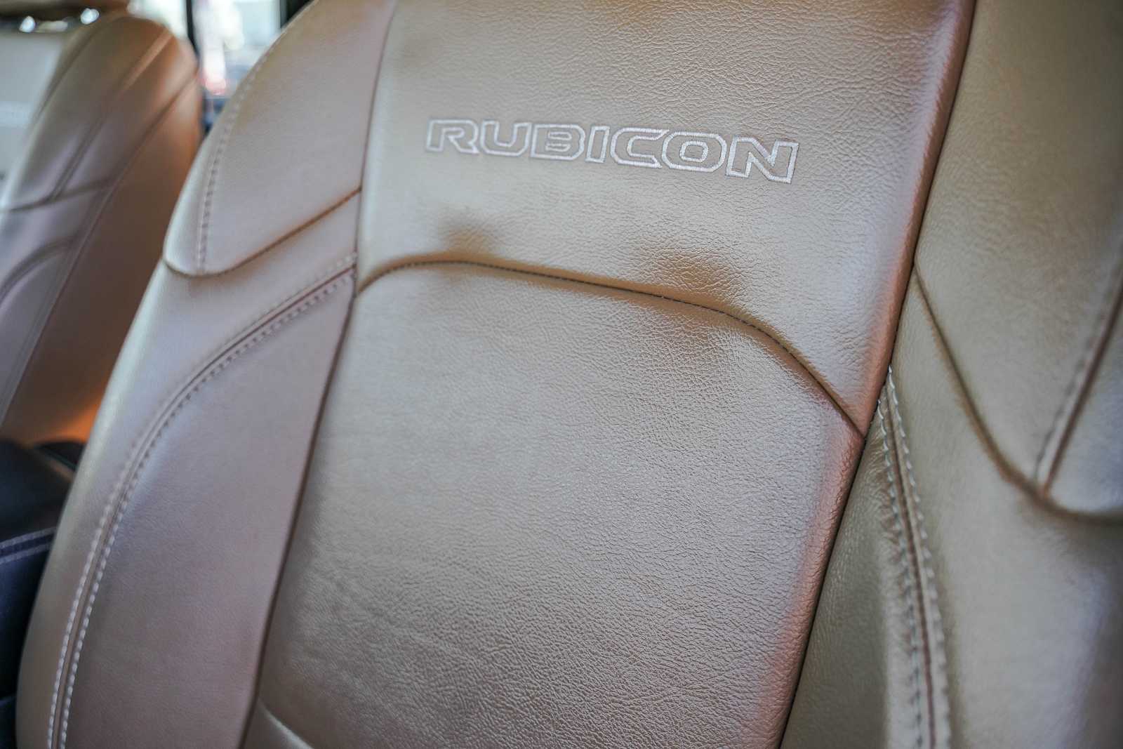 Thumbnail: 2022 Jeep Wrangler - 18