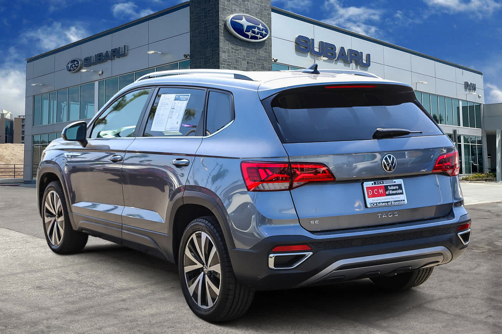 Thumbnail: 2022 Volkswagen Taos - 6