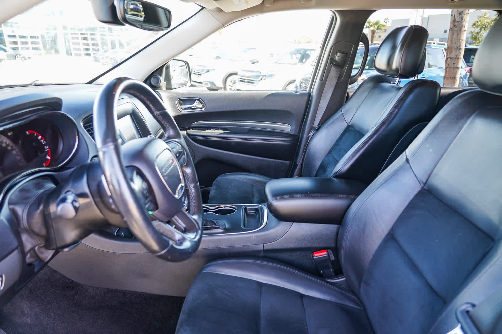 Thumbnail: 2018 Dodge Durango - 16