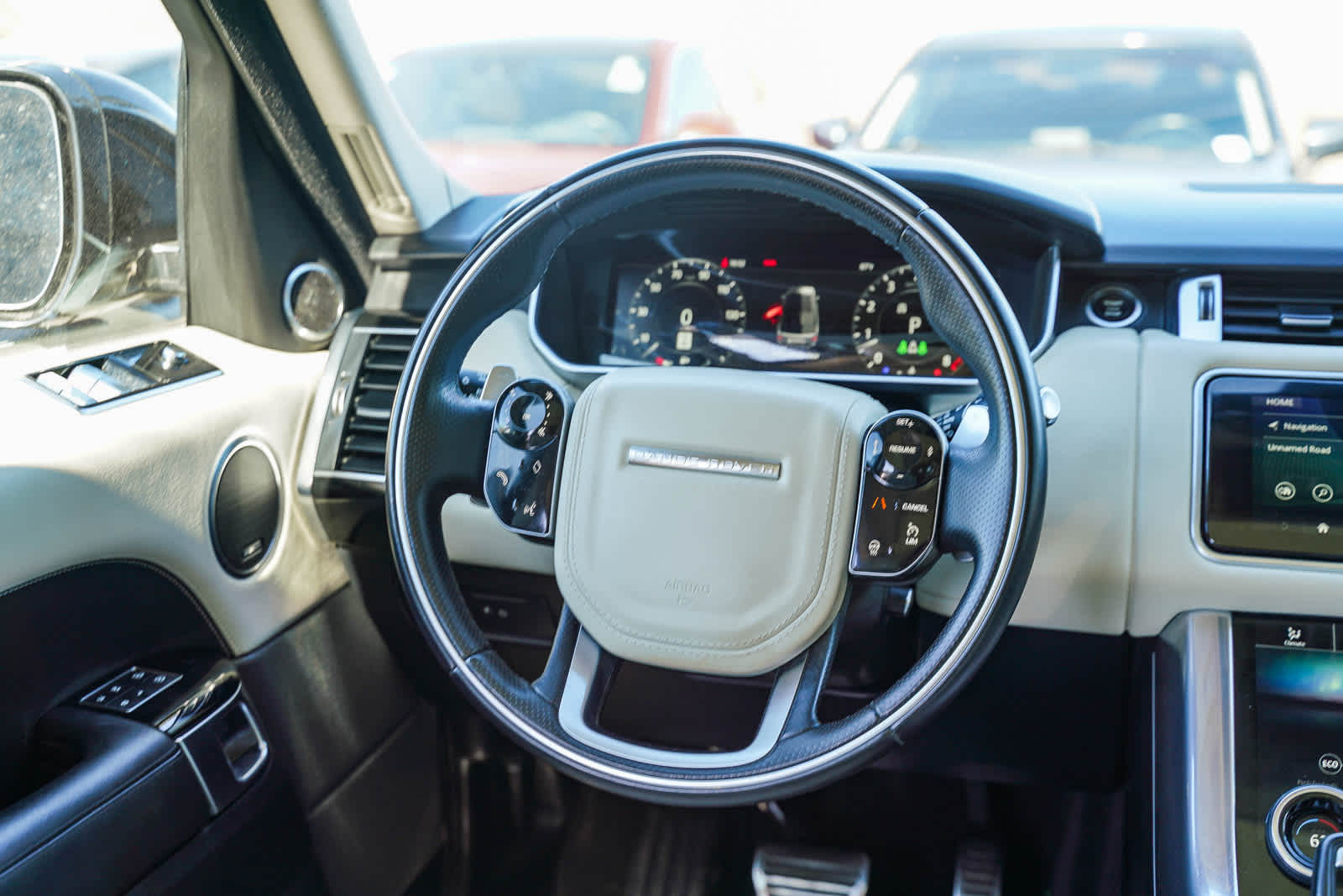 Thumbnail: 2022 Land Rover Range Rover Sport - 16