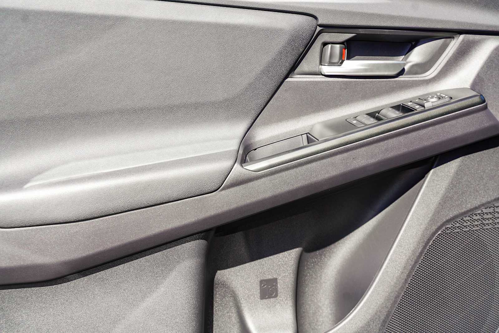 Thumbnail: 2026 Subaru Solterra - 20