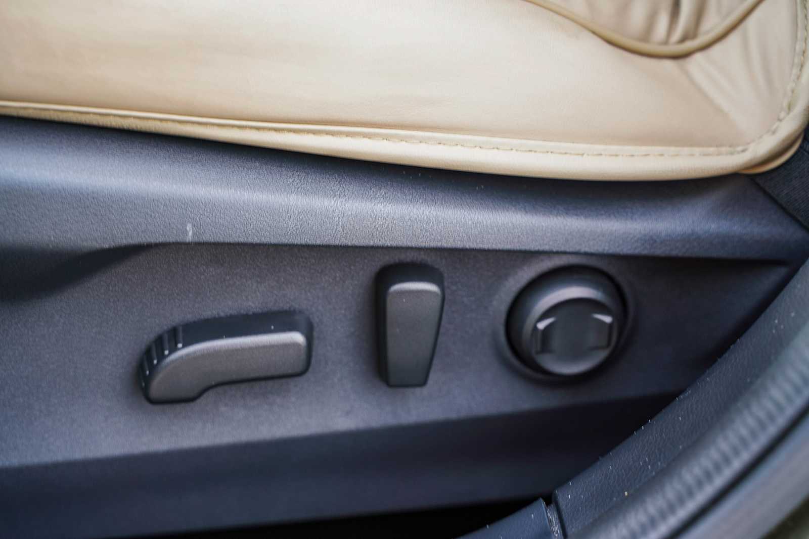 Thumbnail: 2025 Subaru Outback - 21