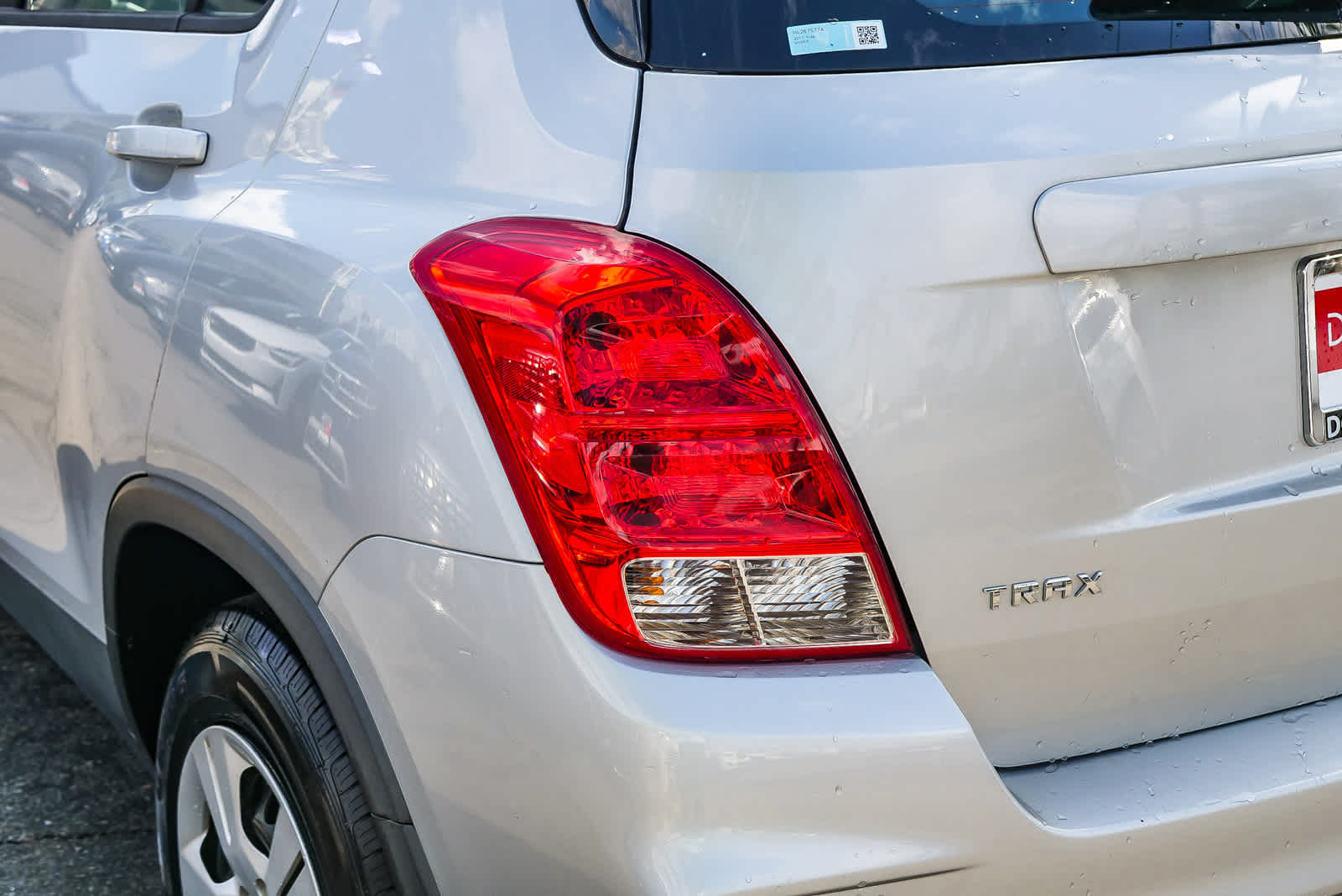 Thumbnail: 2017 Chevrolet Trax - 7