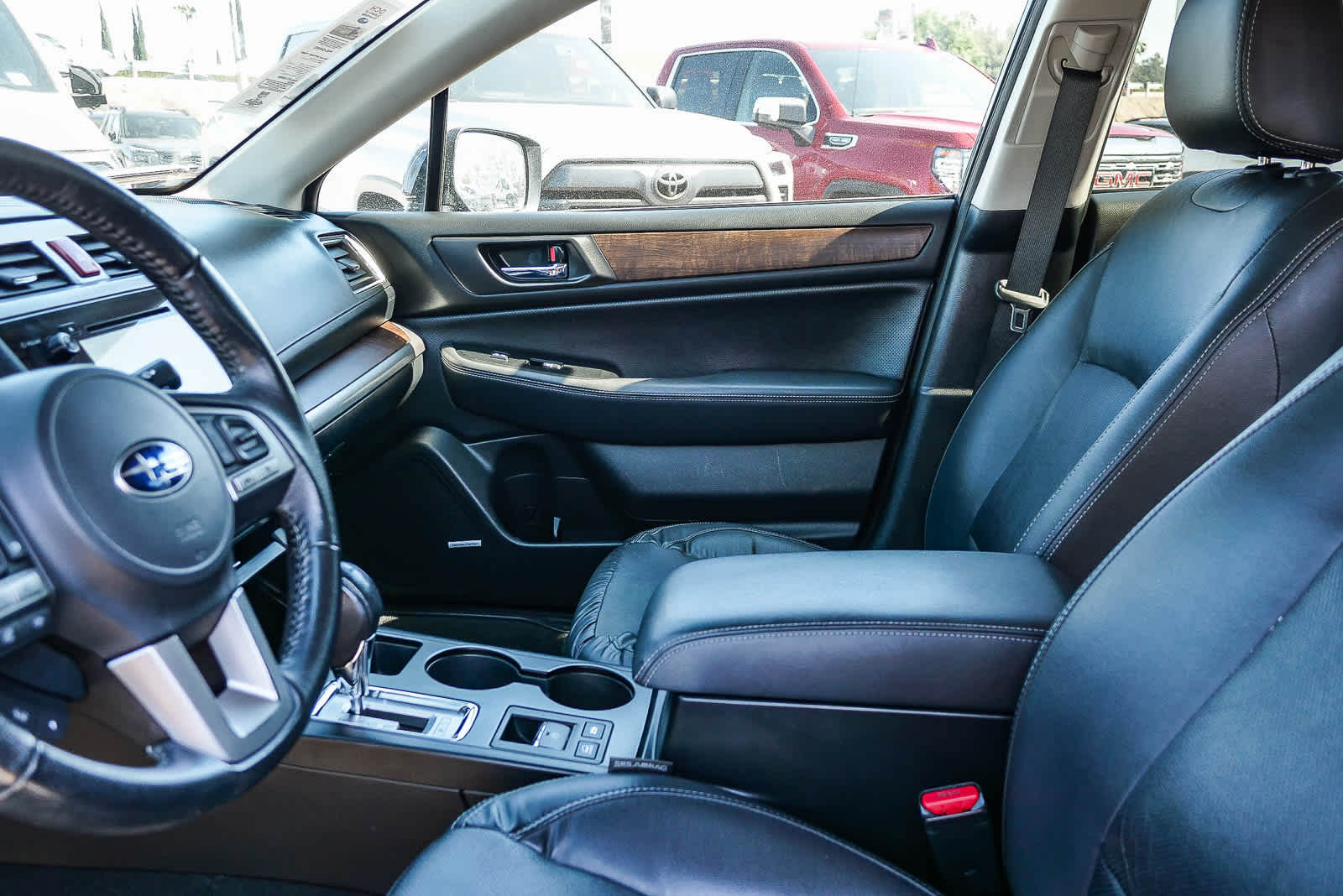 Thumbnail: 2016 Subaru Outback - 17