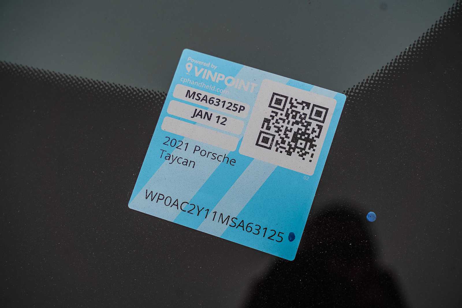 Thumbnail: 2021 Porsche Taycan - 28