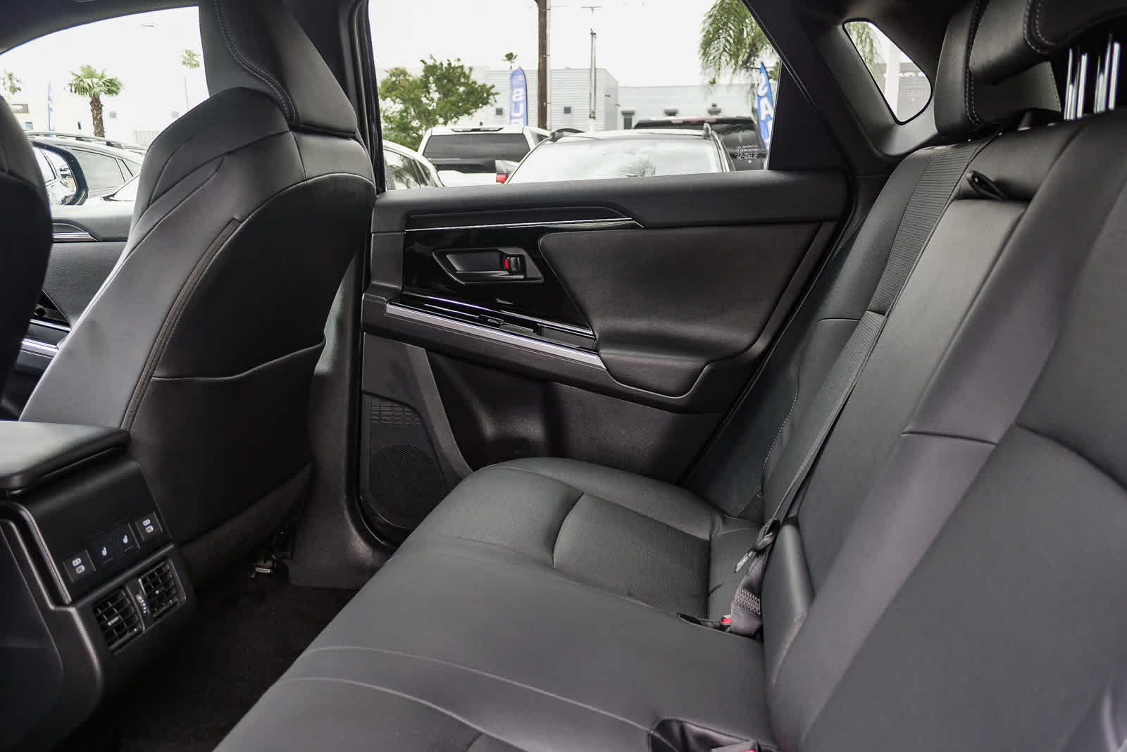 Thumbnail: 2024 Subaru Solterra - 18