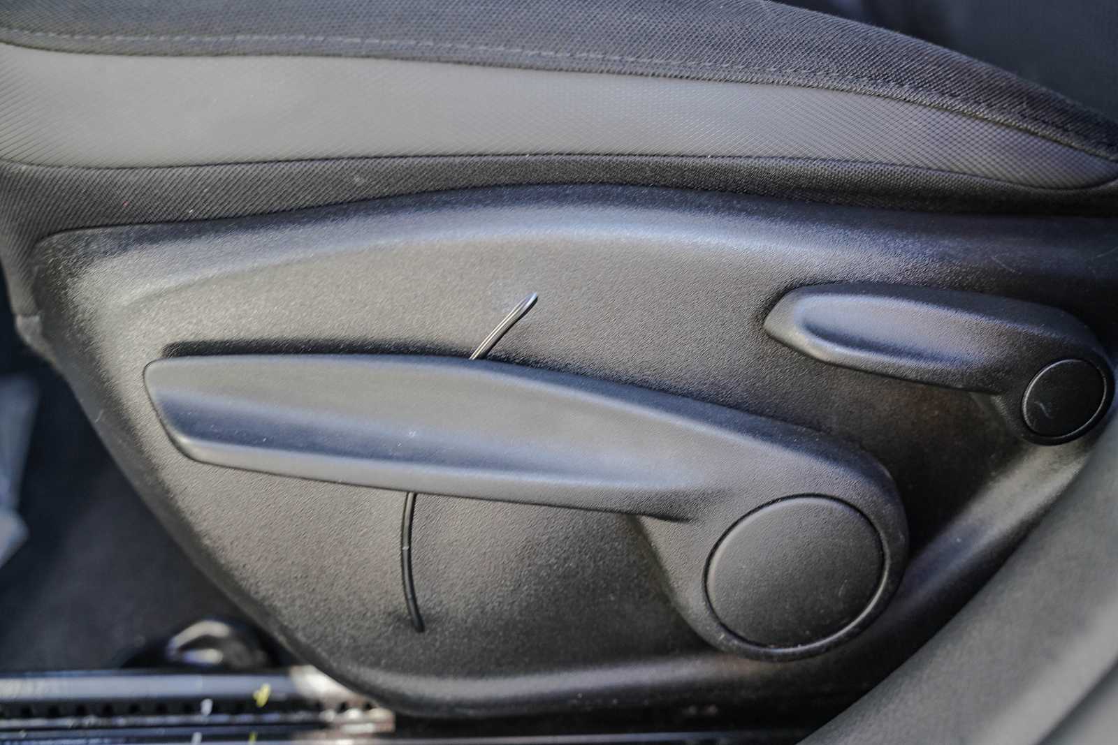 Thumbnail: 2020 Jeep Renegade - 20