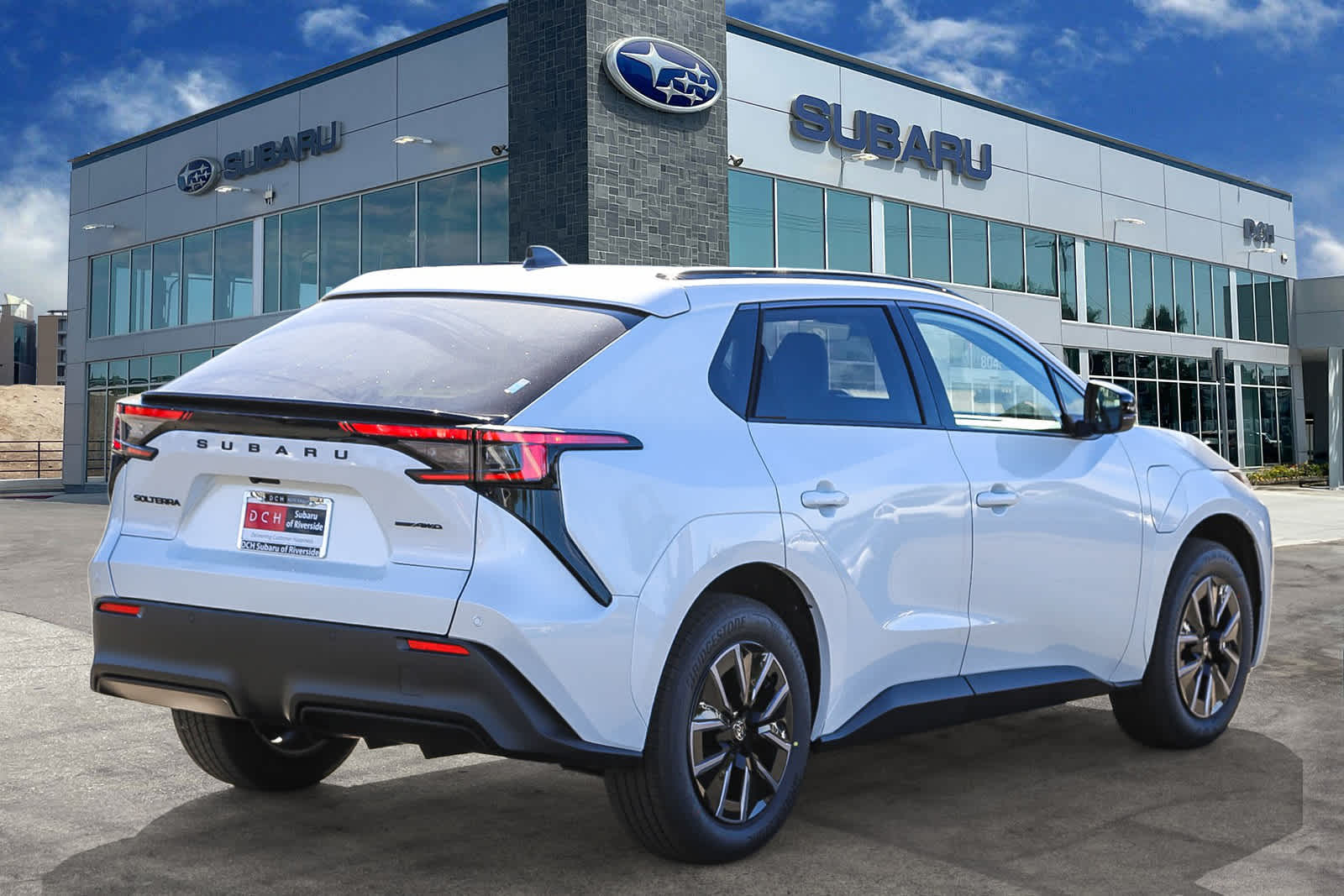 Thumbnail: 2026 Subaru Solterra - 4