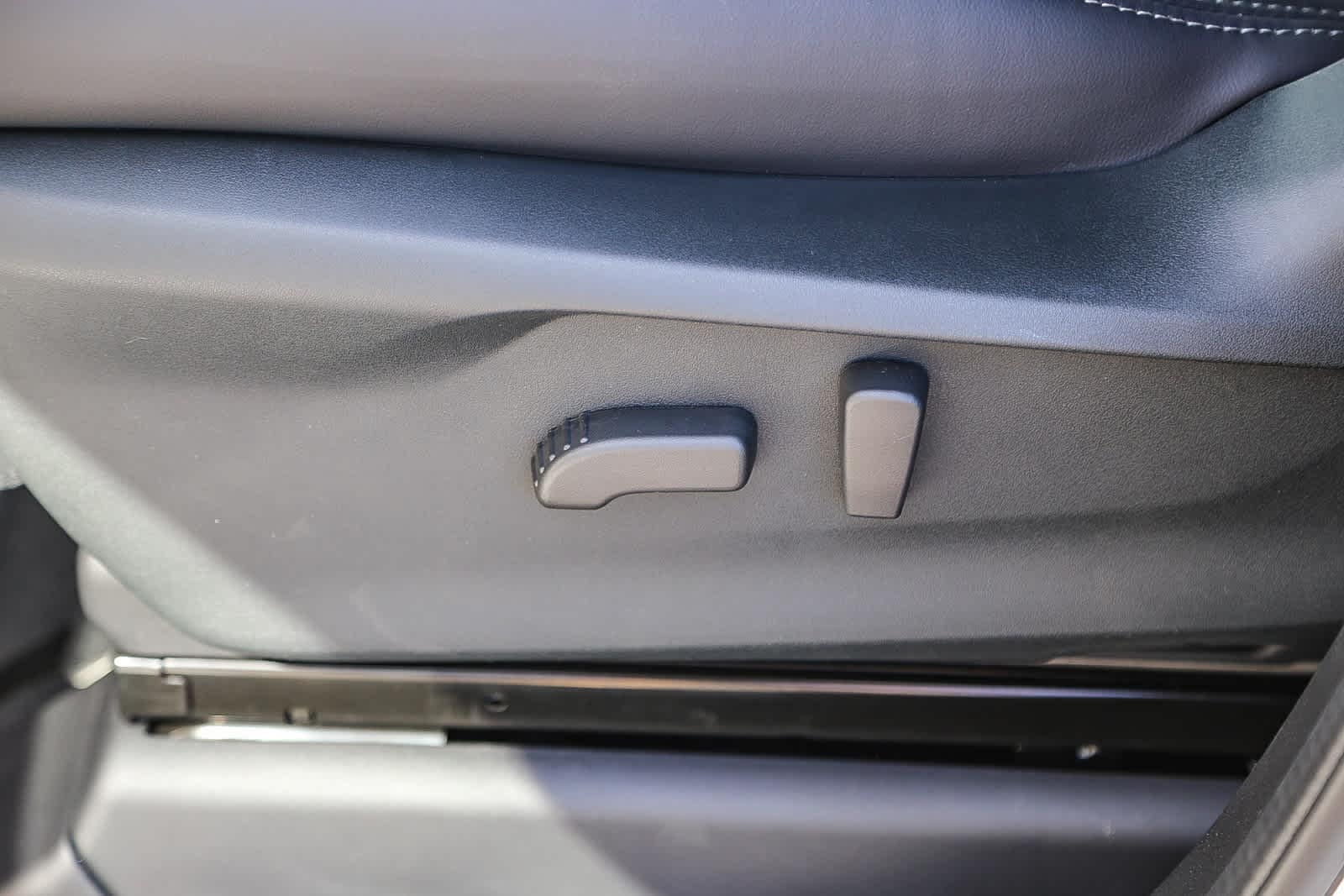 Thumbnail: 2026 Subaru Ascent - 21