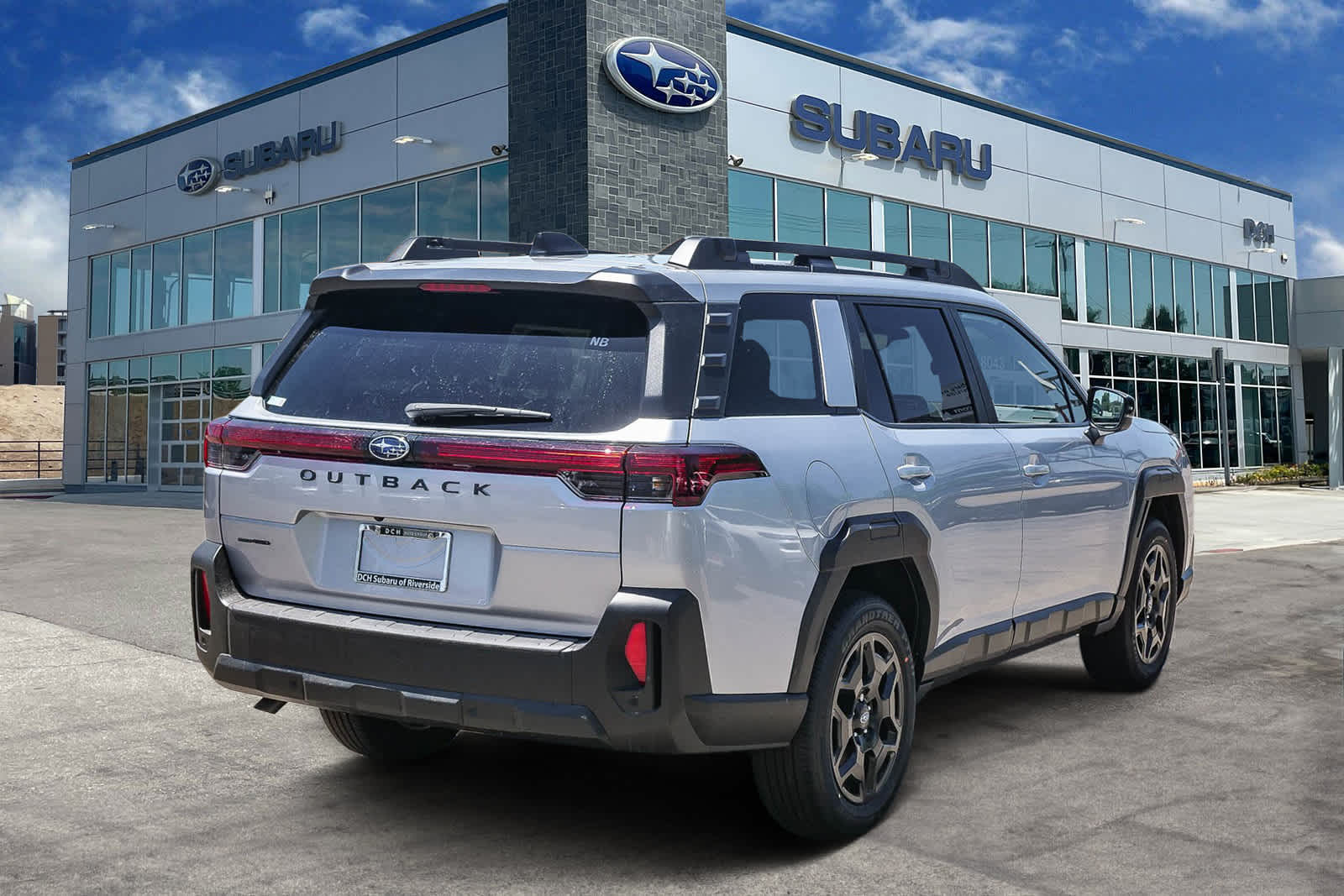Thumbnail: 2026 Subaru Outback - 4