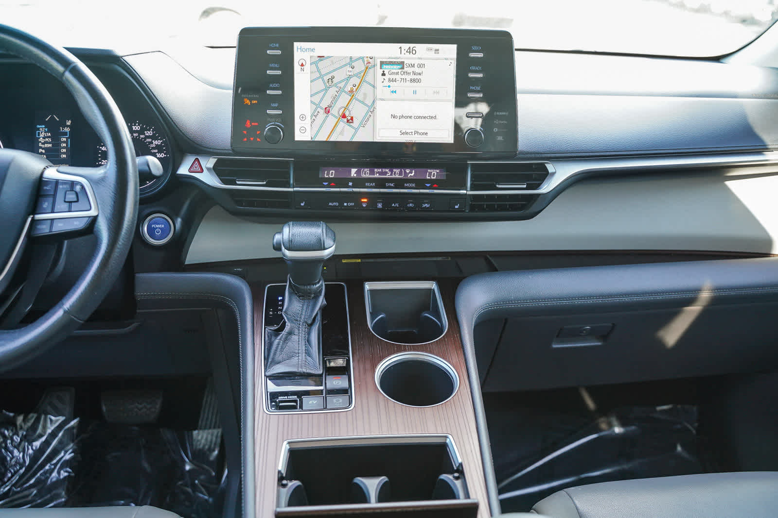 Thumbnail: 2021 Toyota Sienna - 12