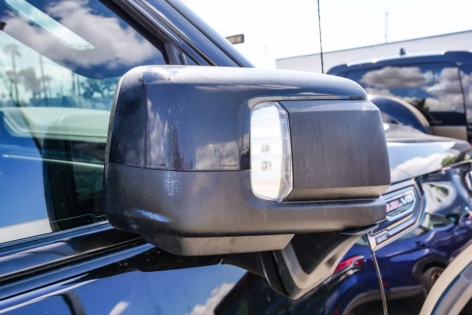 Thumbnail: 2023 GMC Sierra 1500 - 12